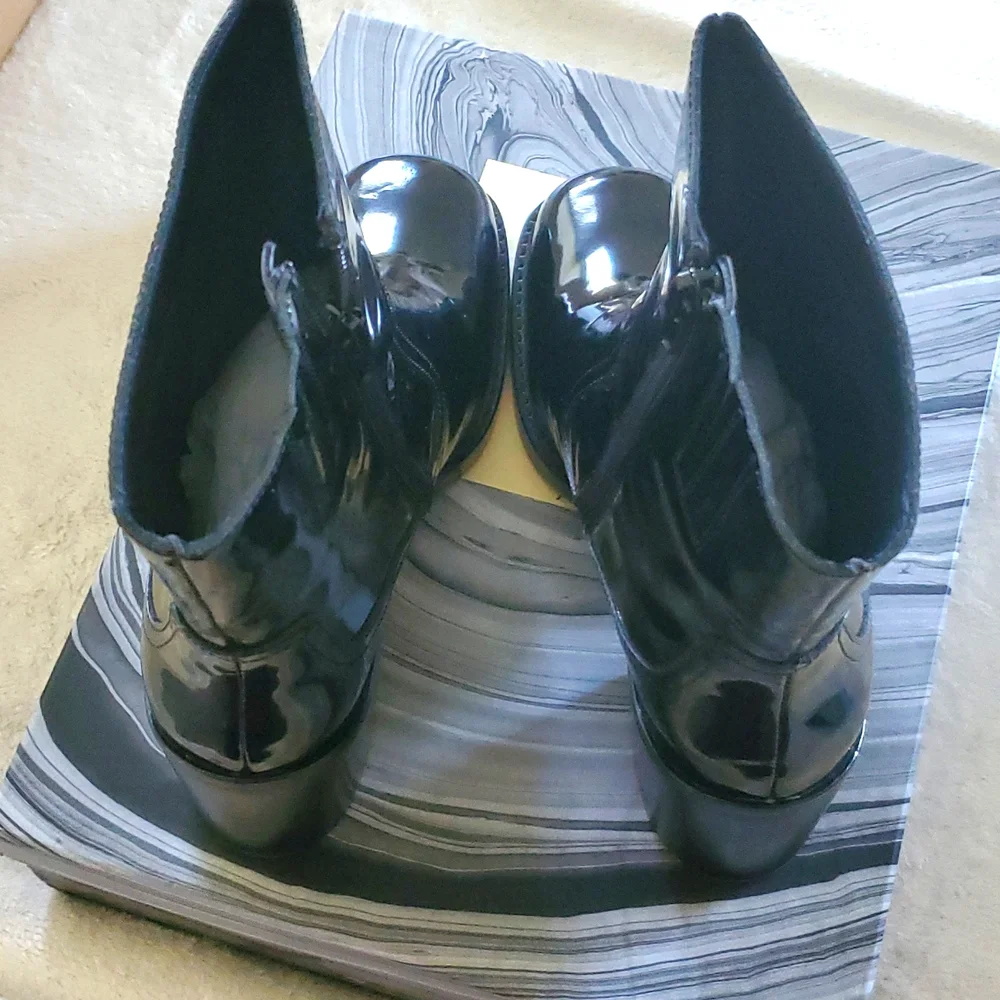 NWT Jeffery Campbell - Picture 5 of 9